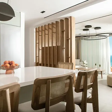 Nerea Deluxe Seafront Villa, Iconic Infinity Pool, By Thinkvilla