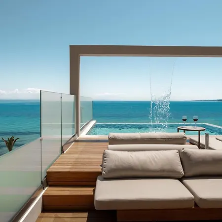 Nerea Deluxe Seafront Villa, Iconic Infinity Pool, By Thinkvilla