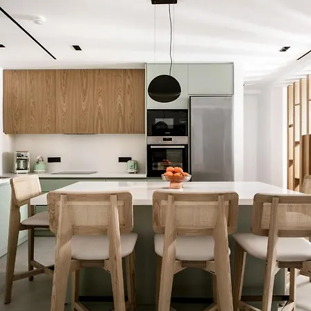 Nerea Deluxe Seafront Villa, Iconic Infinity Pool, By Thinkvilla