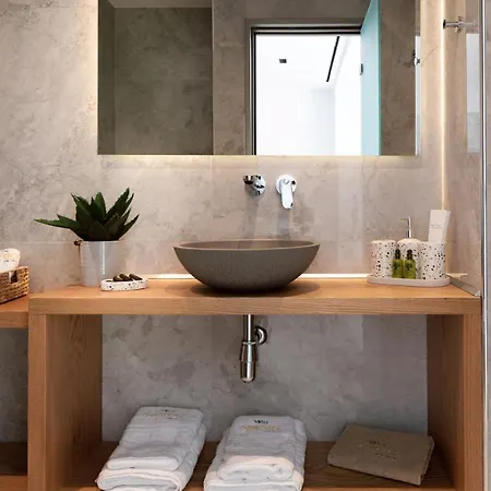 Nerea Deluxe Seafront Villa, Iconic Infinity Pool, By Thinkvilla Vila *