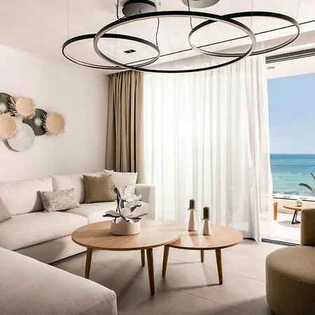 Nerea Deluxe Seafront Villa, Iconic Infinity Pool, By Thinkvilla *