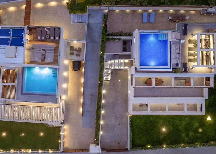 Nerea Deluxe Seafront Villa, Iconic Infinity Pool, By Thinkvilla Villa