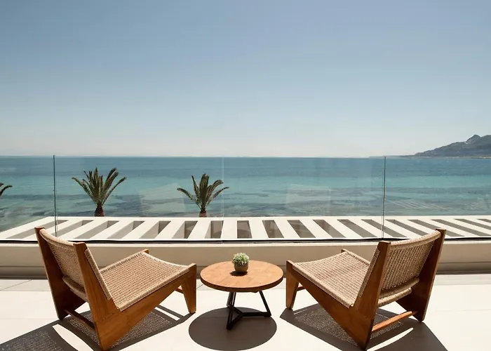 Nerea Deluxe Seafront Villa, Iconic Infinity Pool, By Thinkvilla * Akrotiri (Zakynthos)