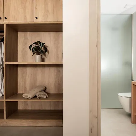 Βίλα Nerea Deluxe Seafront Villa, Iconic Infinity Pool, By Thinkvilla *