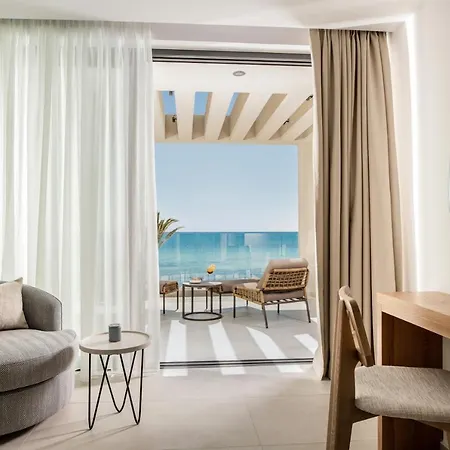 Nerea Deluxe Seafront Villa, Iconic Infinity Pool, By Thinkvilla *