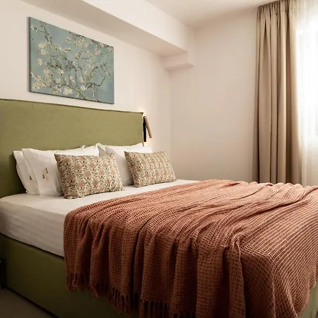 Nerea Deluxe Seafront Villa, Iconic Infinity Pool, By Thinkvilla