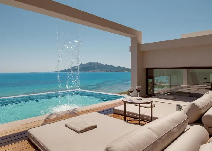 Nerea Deluxe Seafront Villa, Iconic Infinity Pool, By Thinkvilla * Akrotiri (Zakynthos)