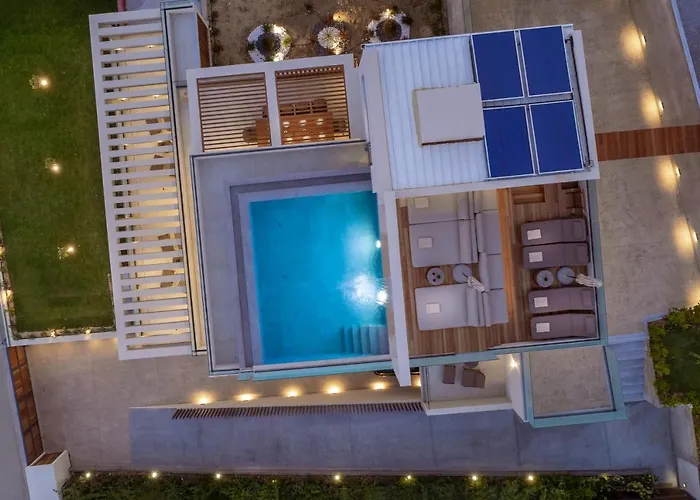 Nerea Deluxe Seafront Villa, Iconic Infinity Pool, By Thinkvilla ヴィラ Akrotiri